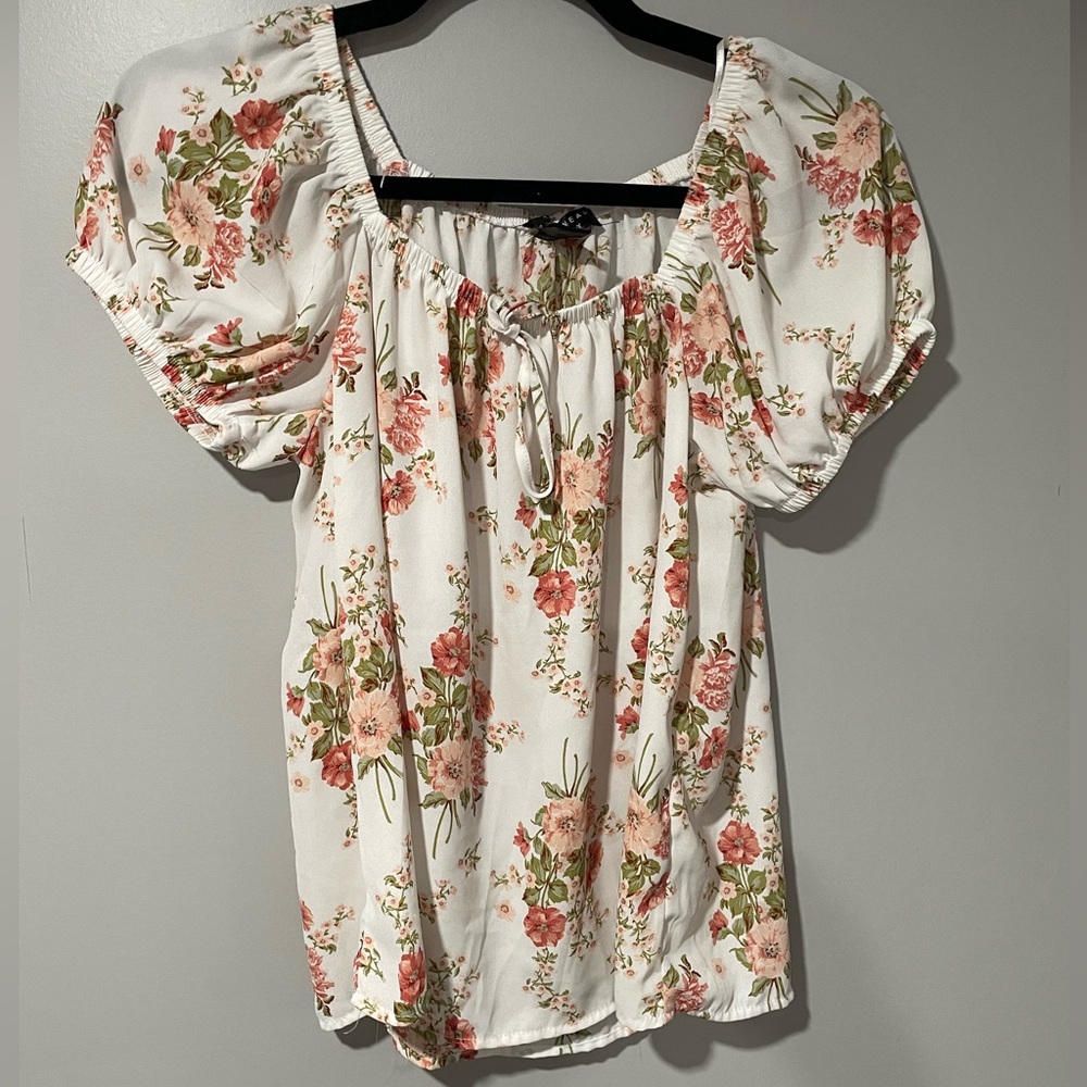 SHEER floral top